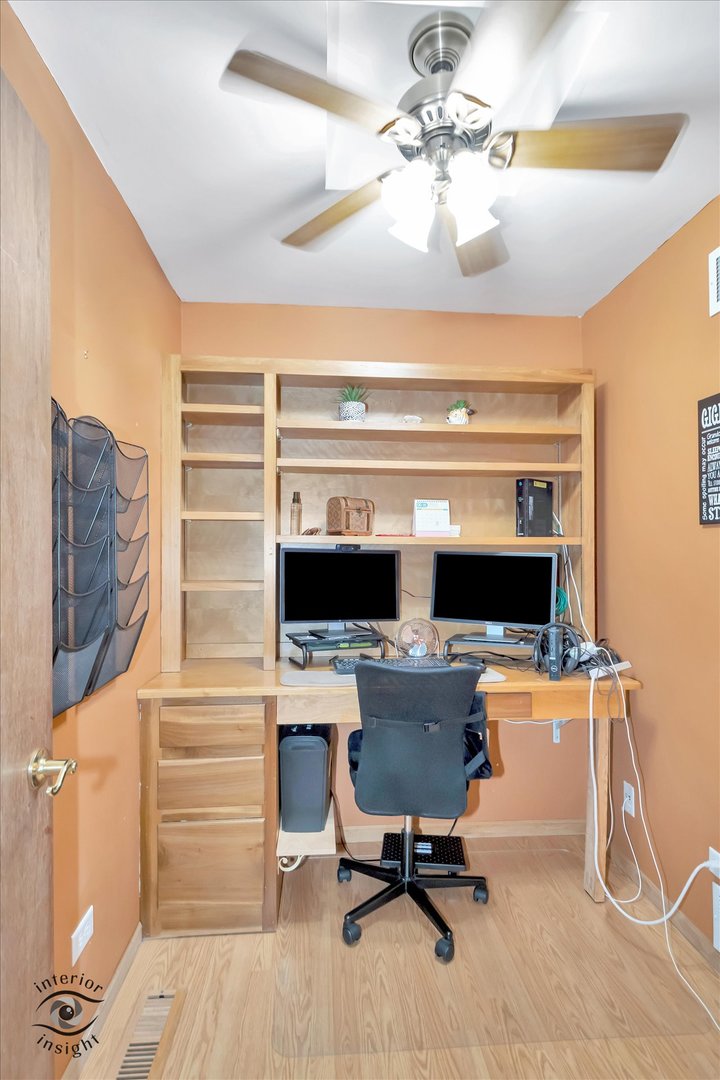 3830 W 154th Place