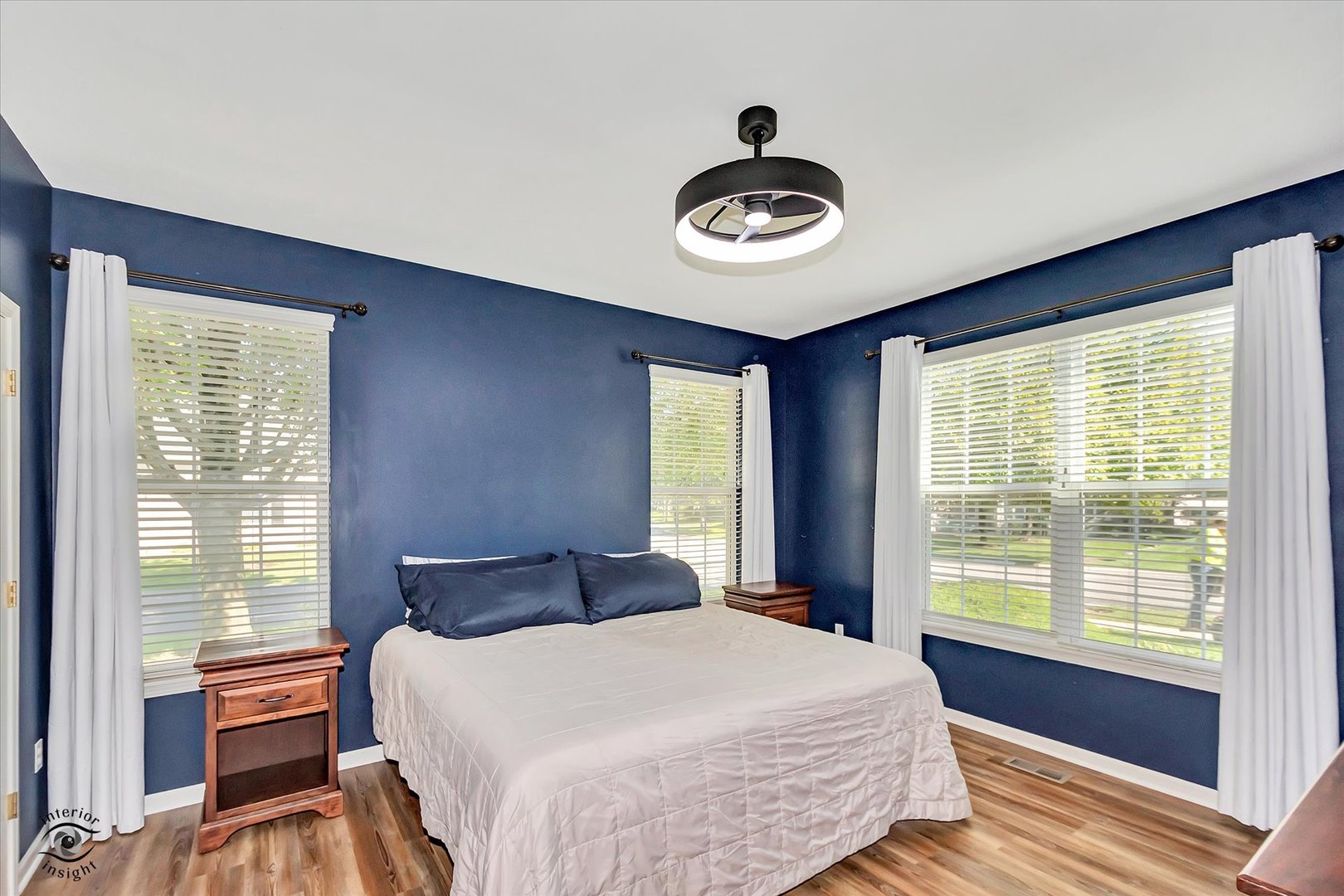 1517 W Ludington Circle