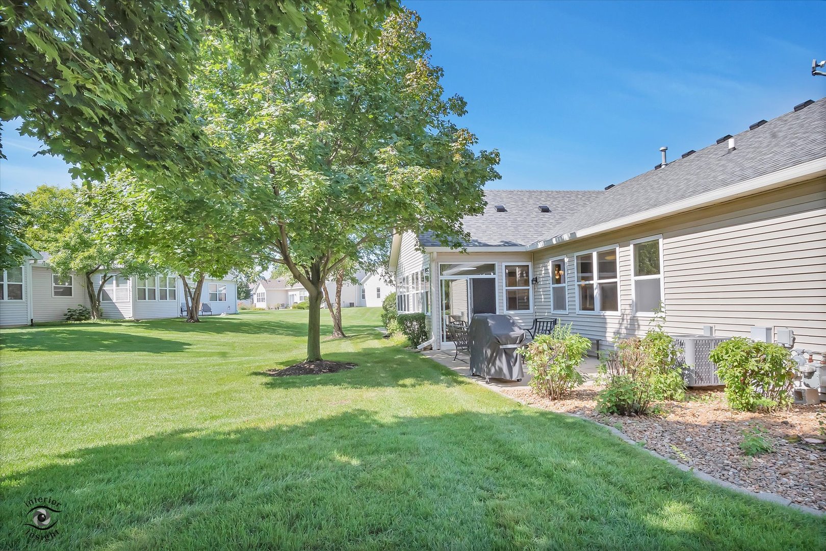 1517 W Ludington Circle