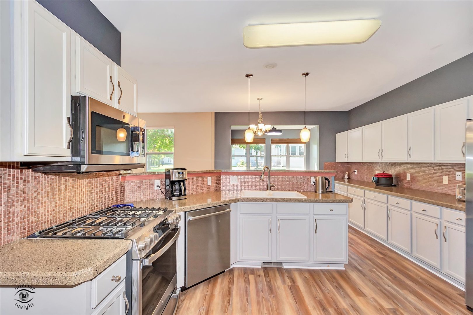 1517 W Ludington Circle