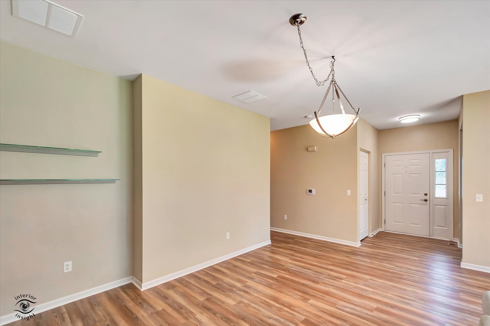 1517 W Ludington Circle