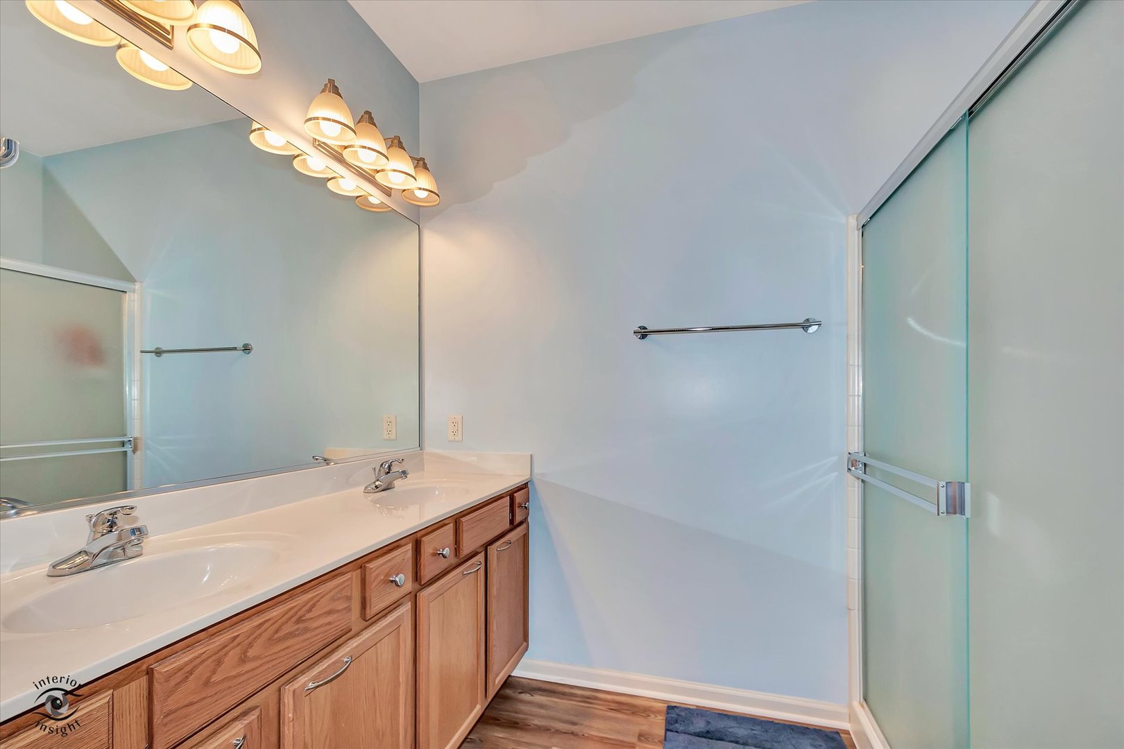 1517 W Ludington Circle