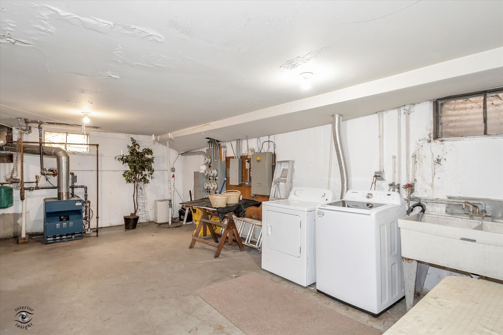 6135 Marshall Avenue Unit: 301