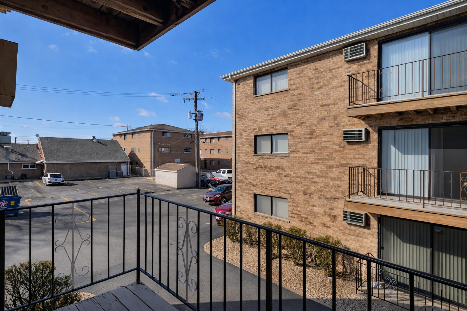 6317 W 64th Place Unit: 2S