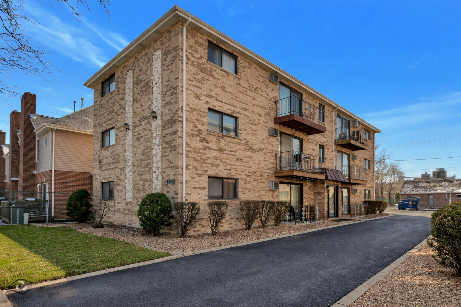 6317 W 64th Place Unit: 2S