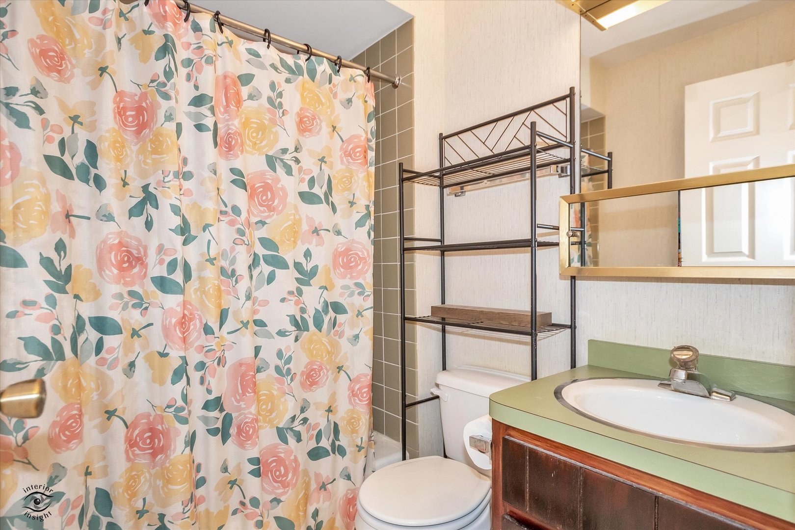 6135 Marshall Avenue Unit: 301
