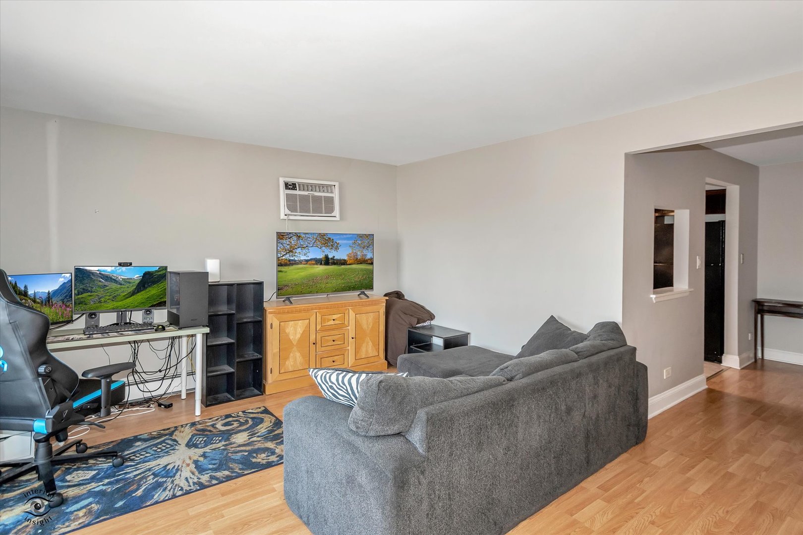 6135 Marshall Avenue Unit: 301