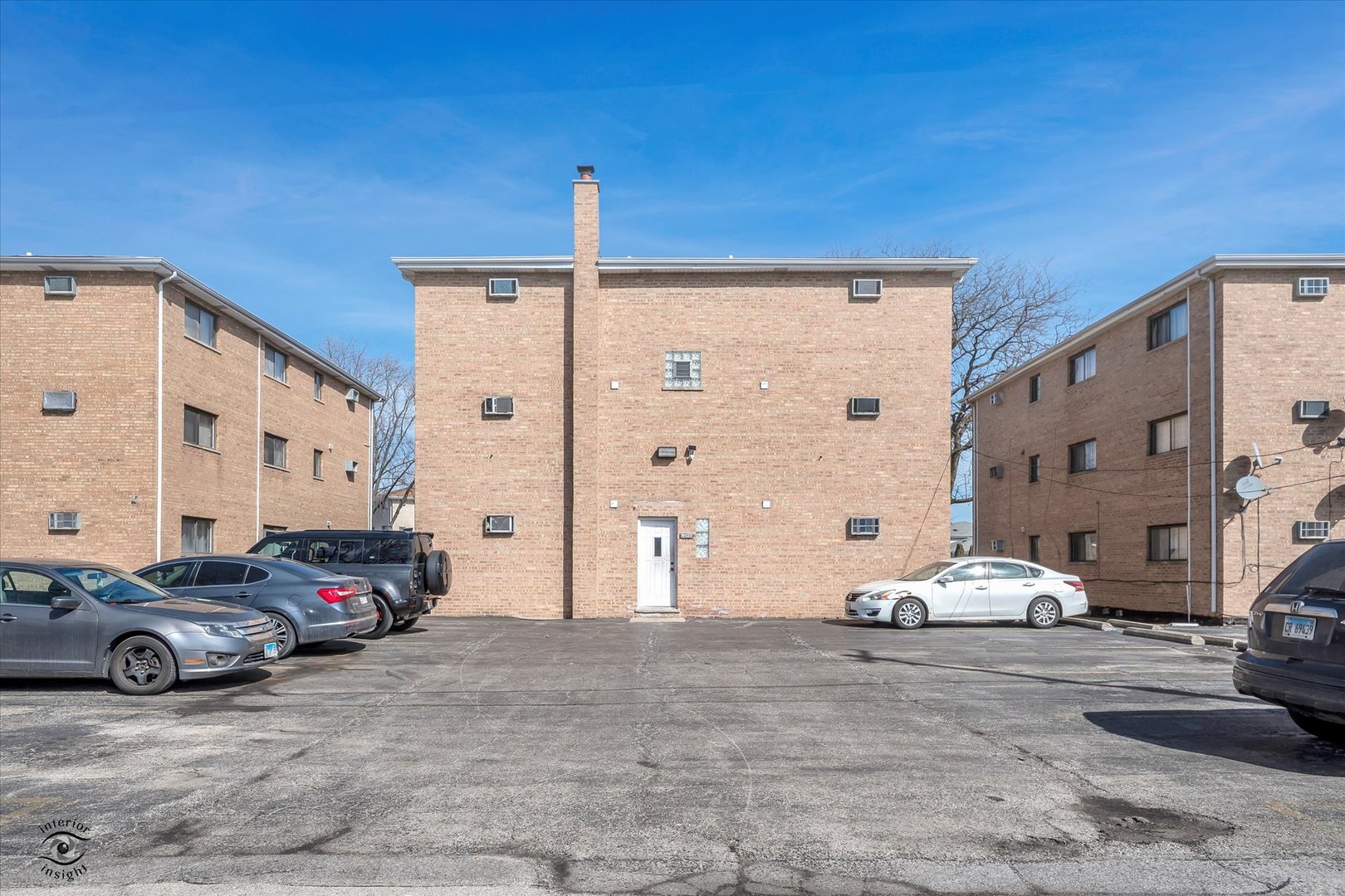 6135 Marshall Avenue Unit: 301