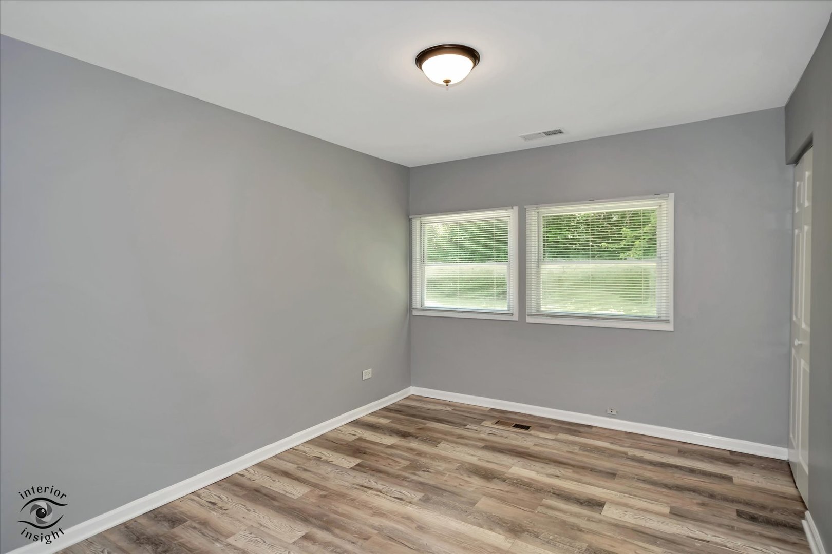 1947 Beacon Boulevard