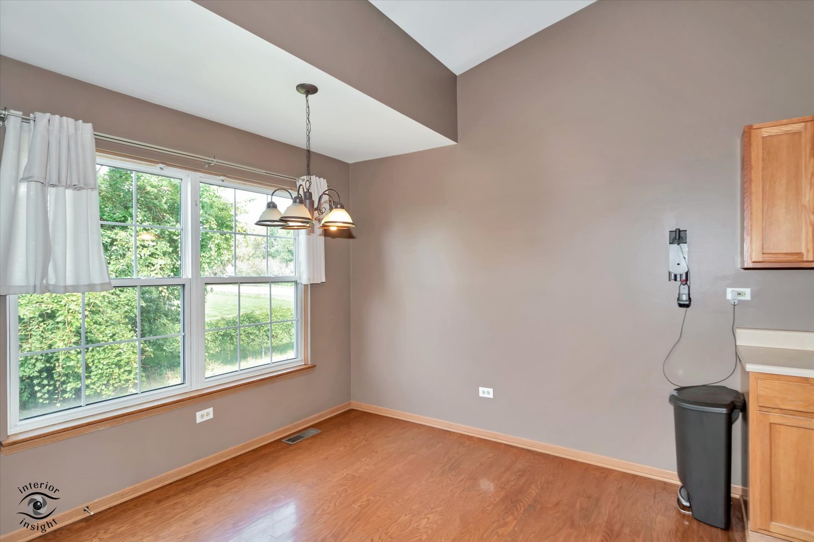 16006 Golfview Drive