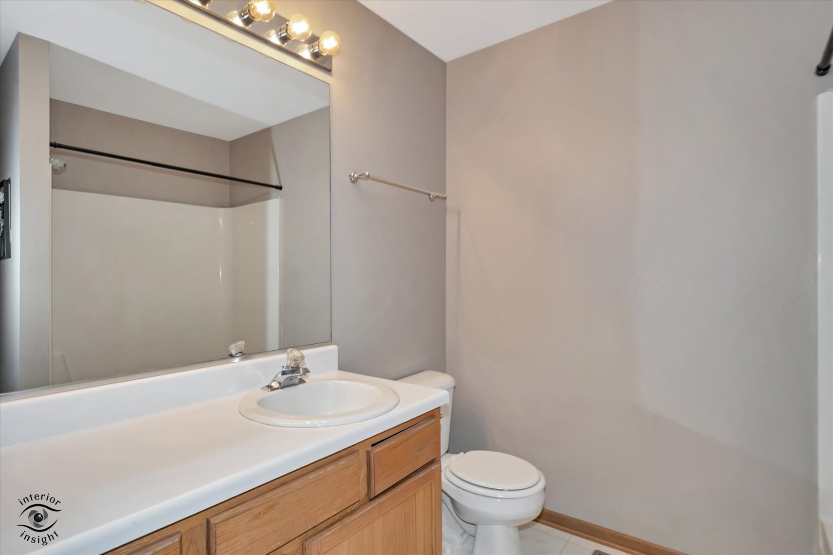 16006 Golfview Drive