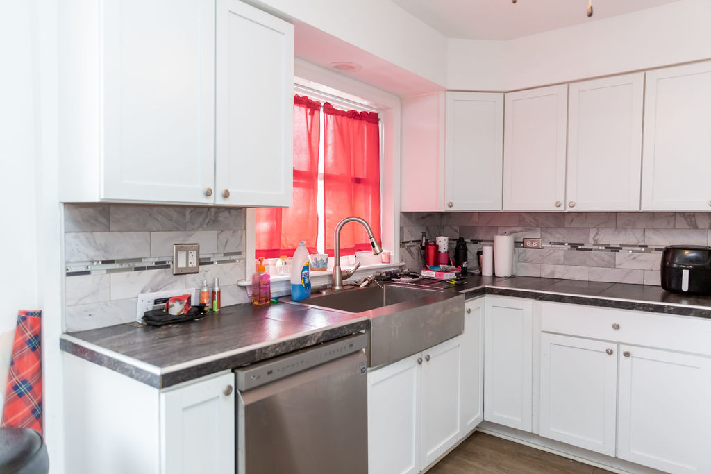 3905-3923 W 147th Street