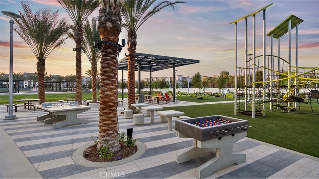 1864 S Union Street 16