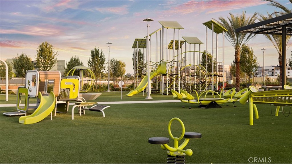 1864 S Union Street 16