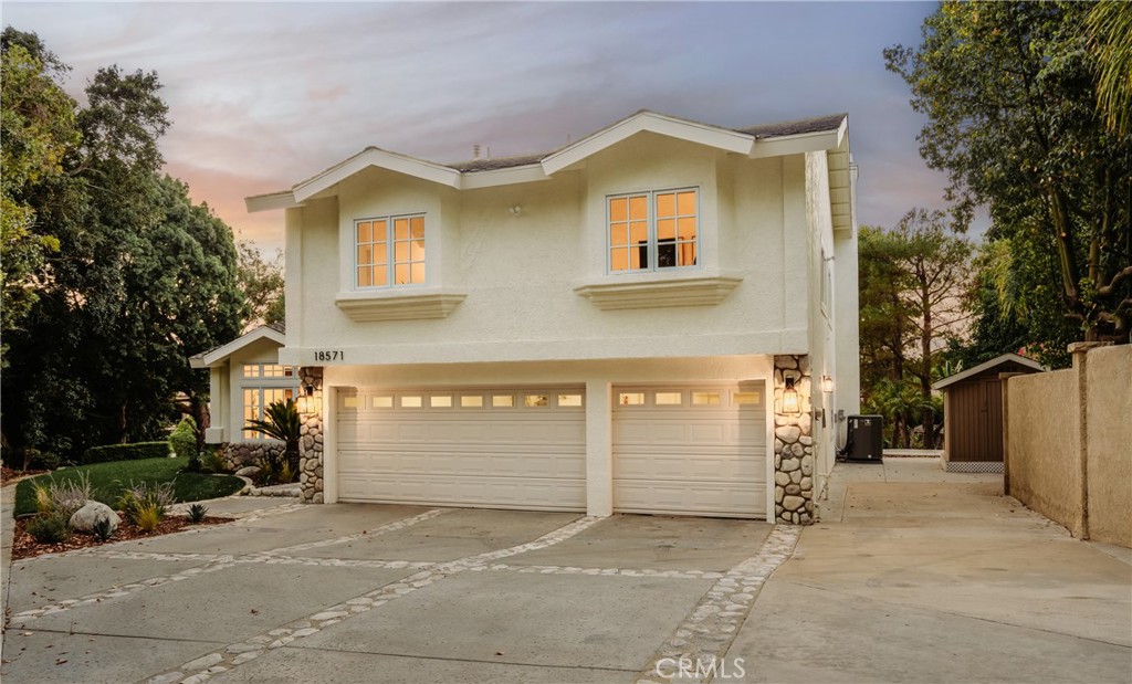 18571 Buena Vista
