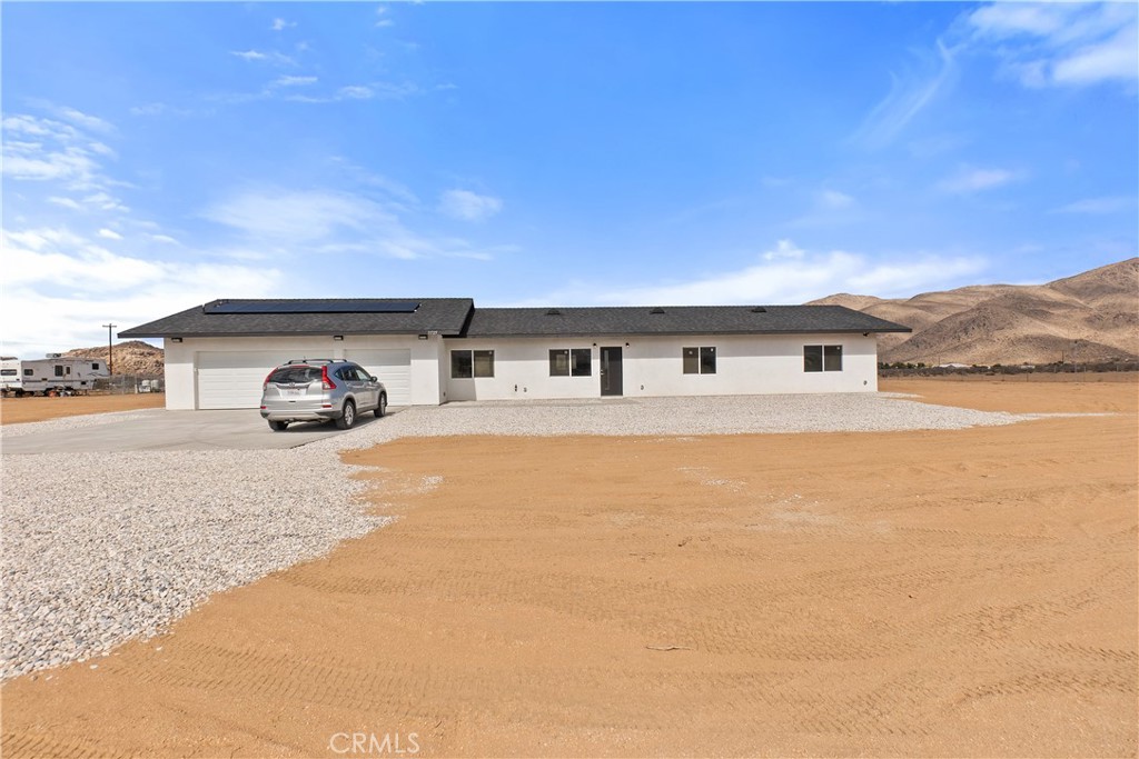11725 Lagartijo Drive