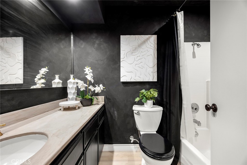 5722 E Stillwater 67