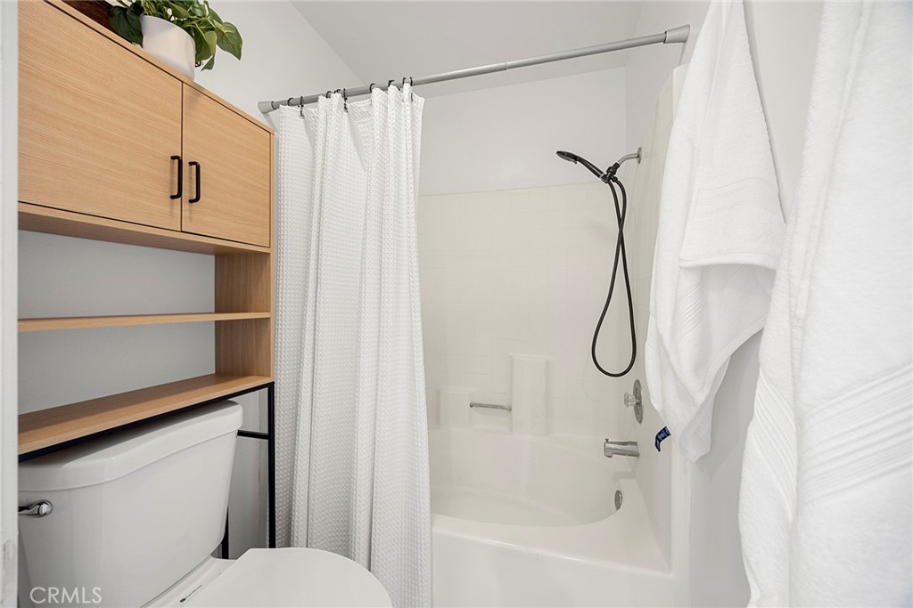 5722 E Stillwater 67