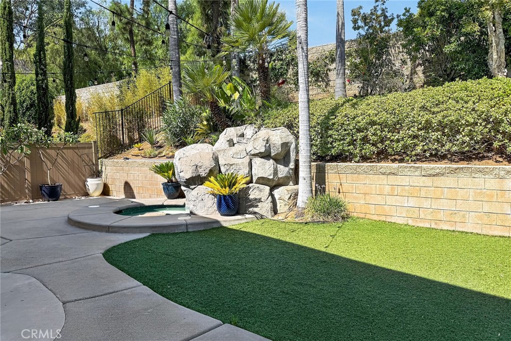 2595 Mill Lane