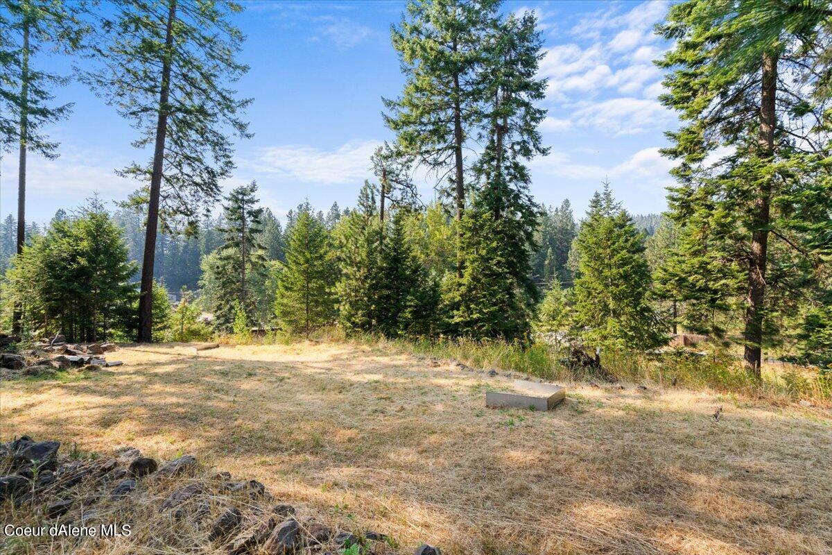 1365 S DILLON DR