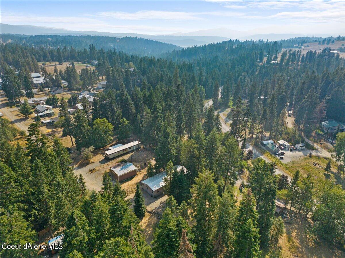 1365 S DILLON DR