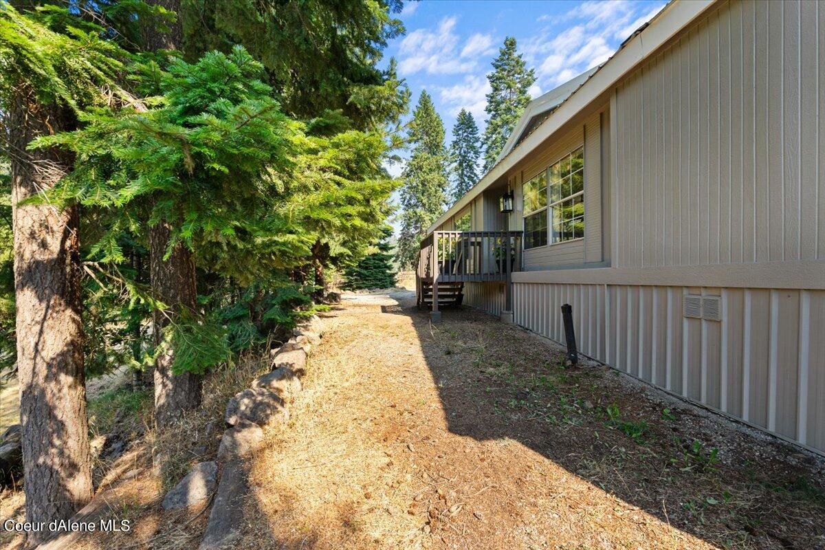 1365 S DILLON DR