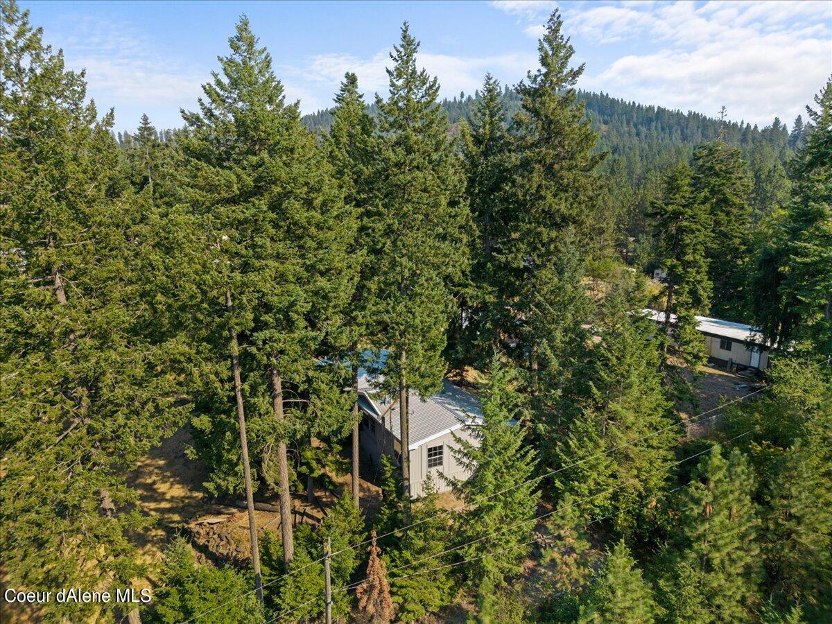 1365 S DILLON DR