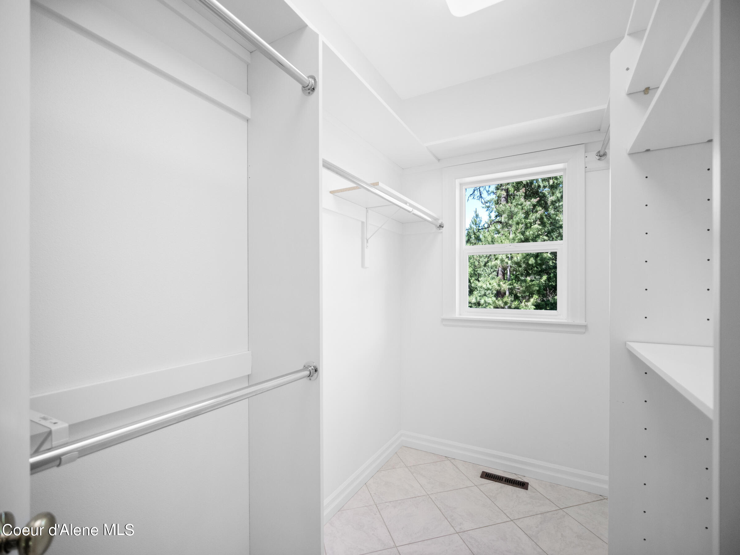 3927 E ARGENTINA LN, Coeur d'Alene