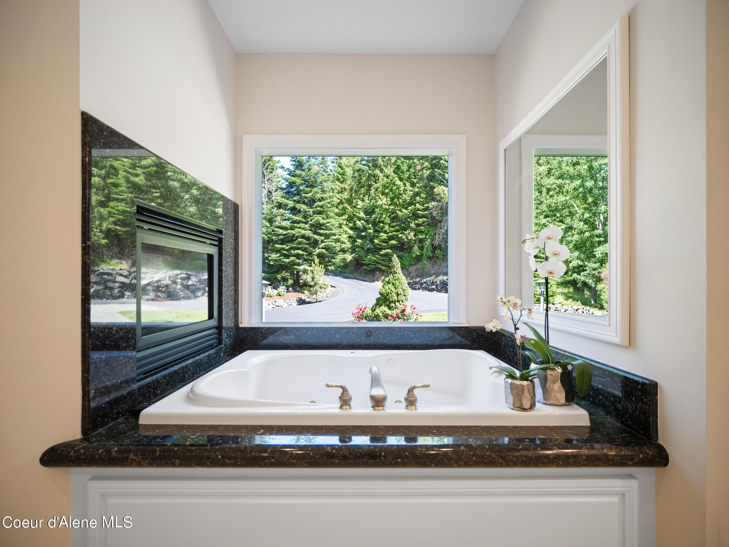 3927 E ARGENTINA LN, Coeur d'Alene