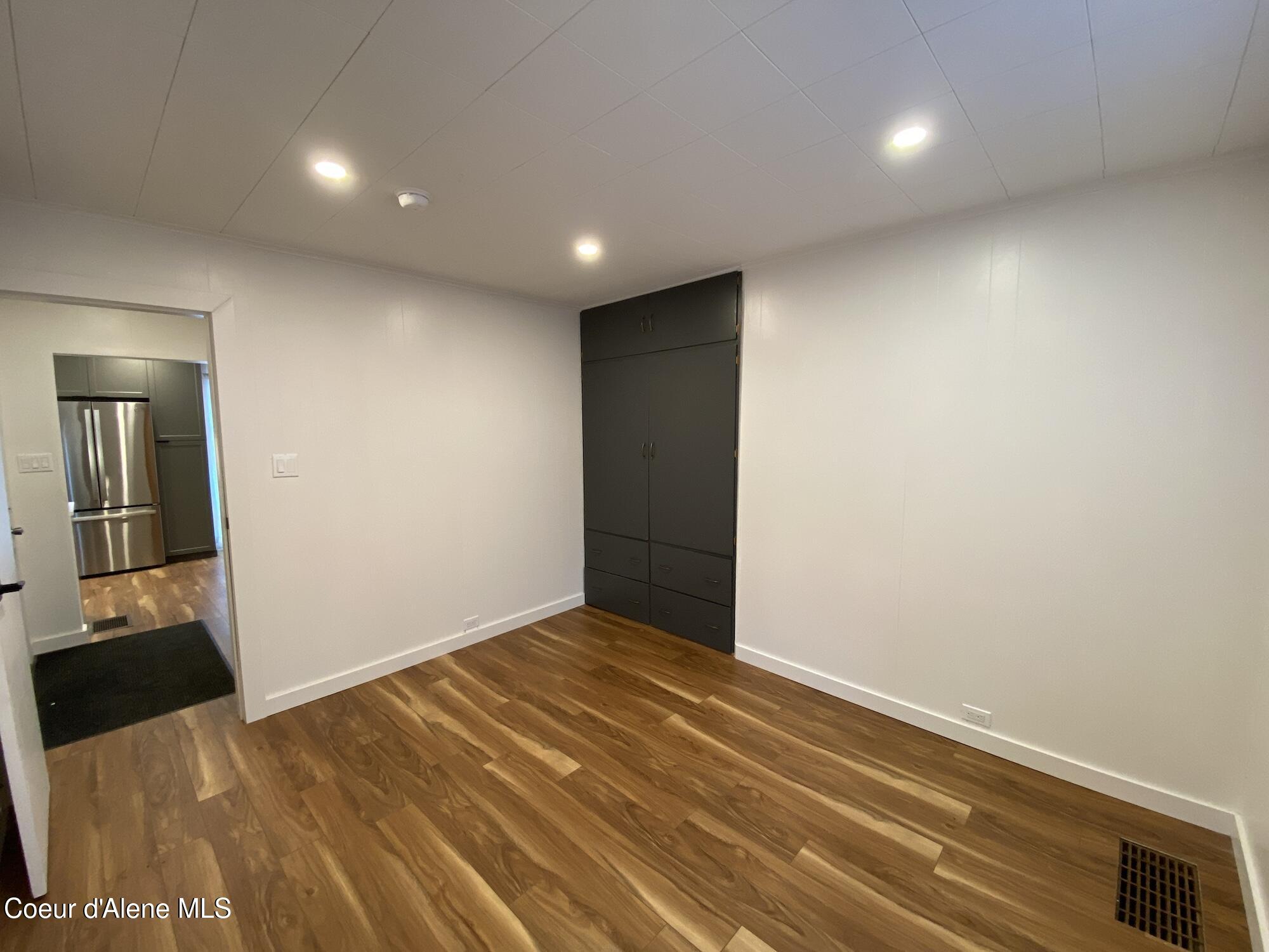 603 W Park Ave