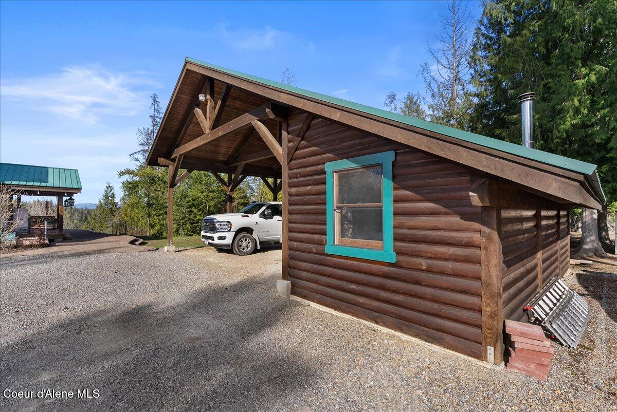 169 Chinook Way