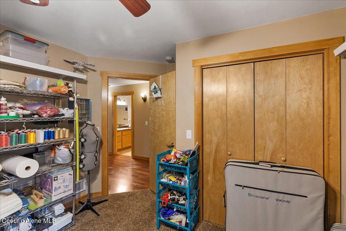 169 Chinook Way
