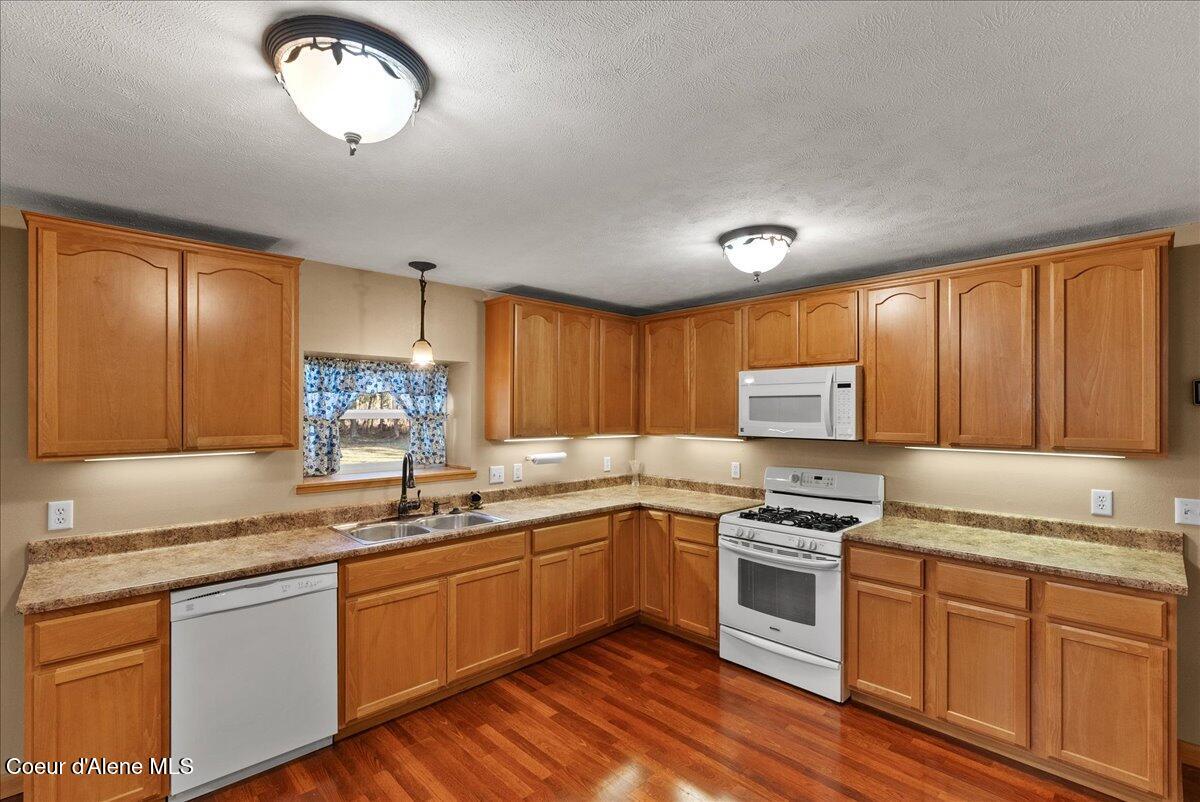 169 Chinook Way