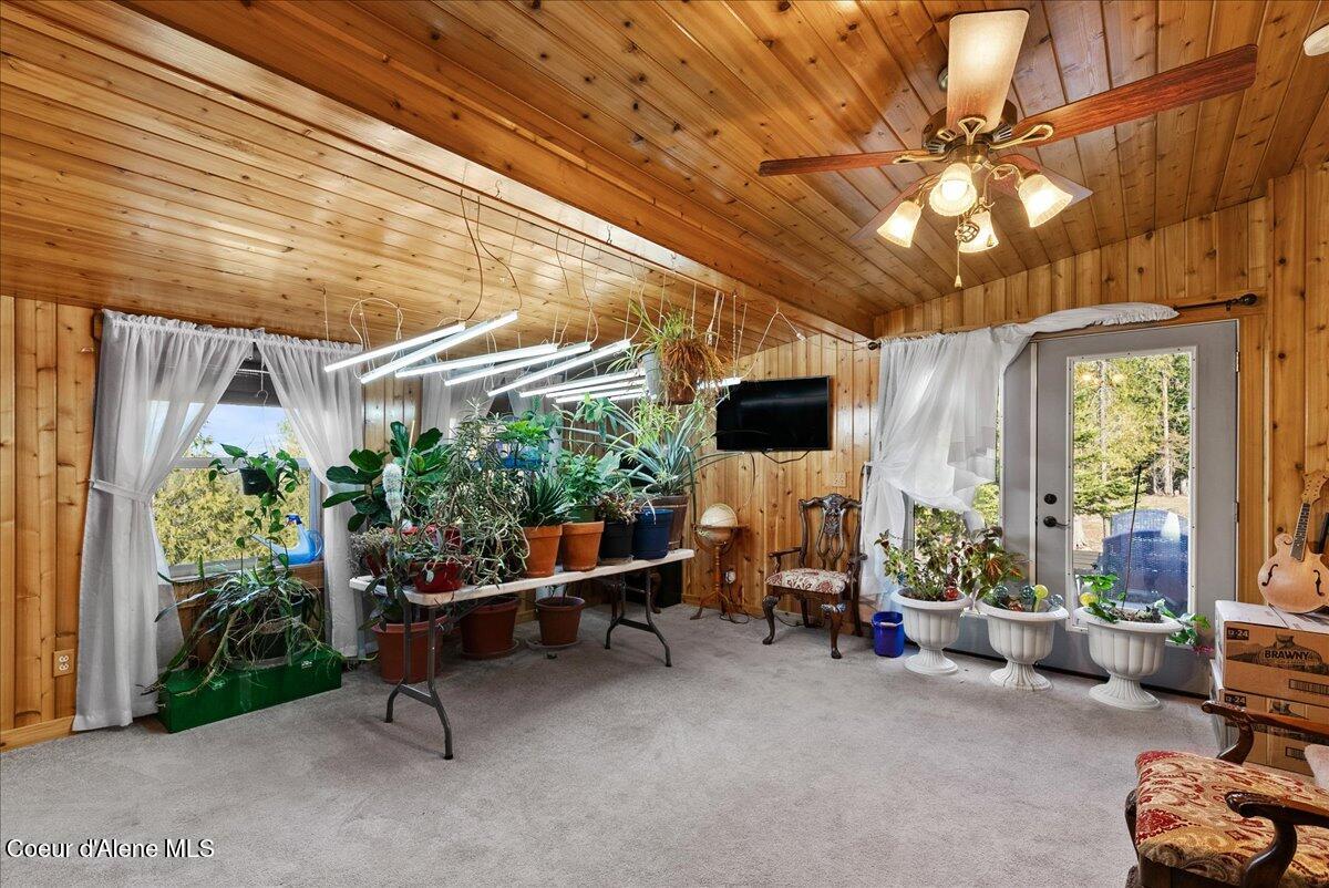 169 Chinook Way