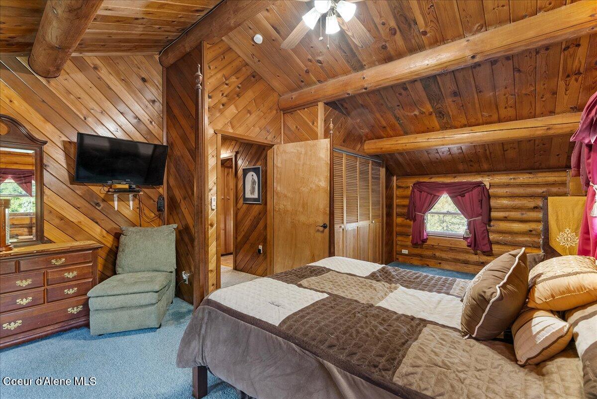 169 Chinook Way