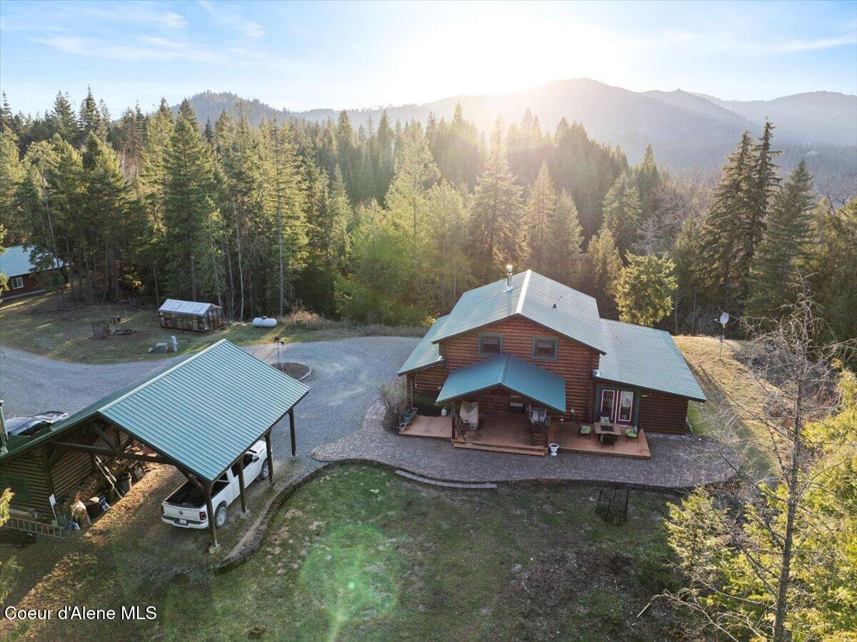 169 Chinook Way