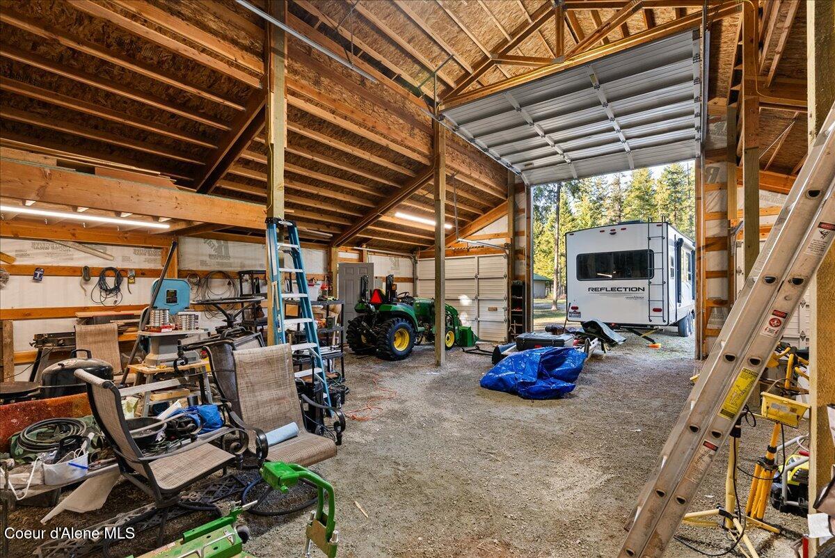169 Chinook Way