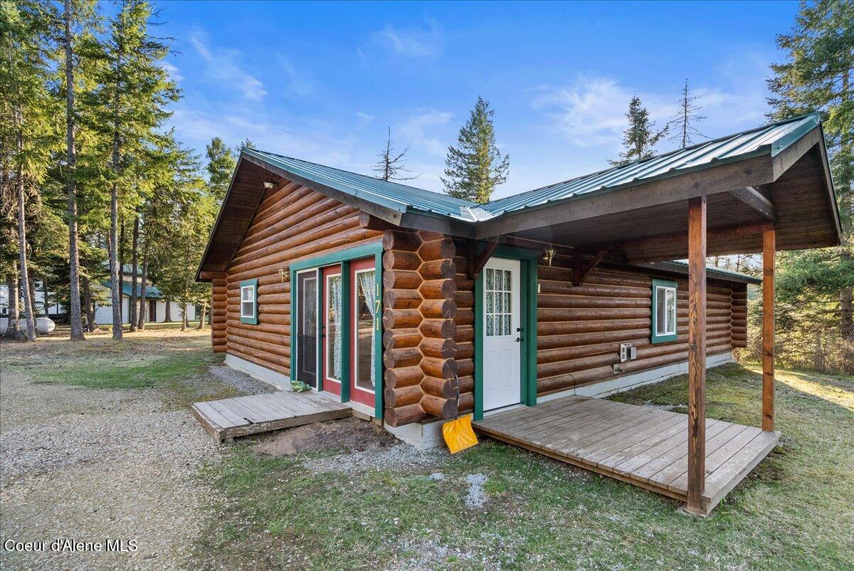 169 Chinook Way