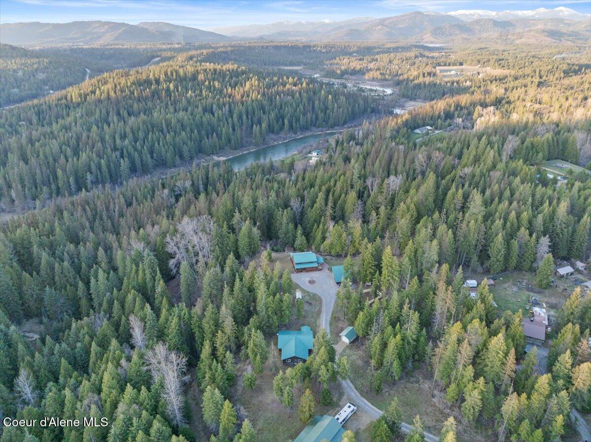 169 Chinook Way