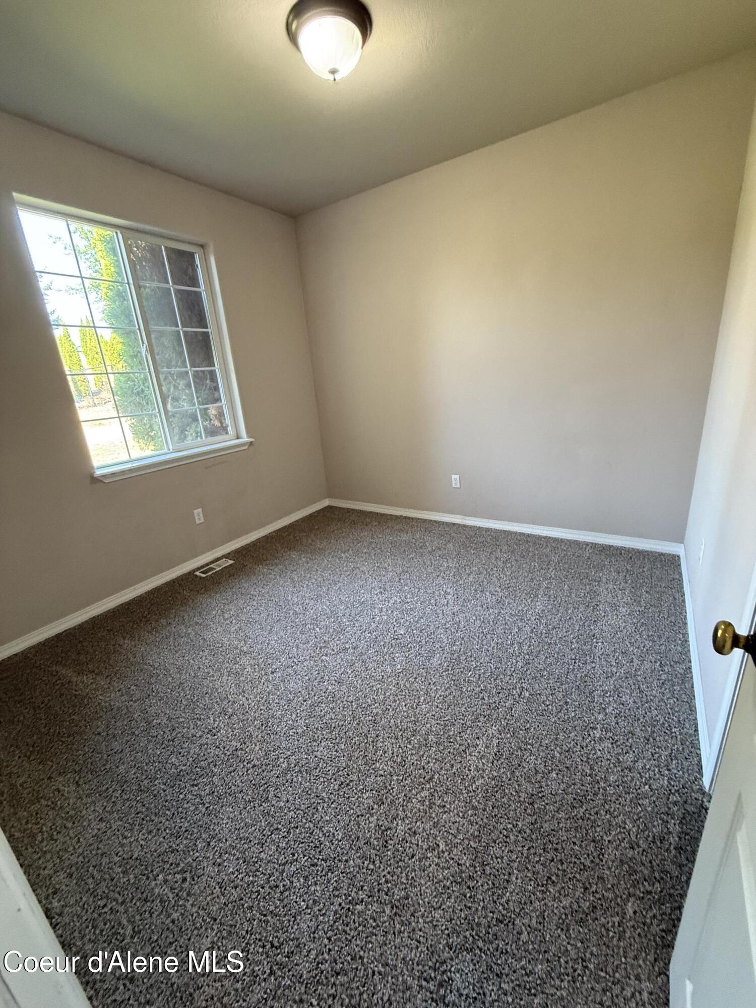 10102 N ZACK CT