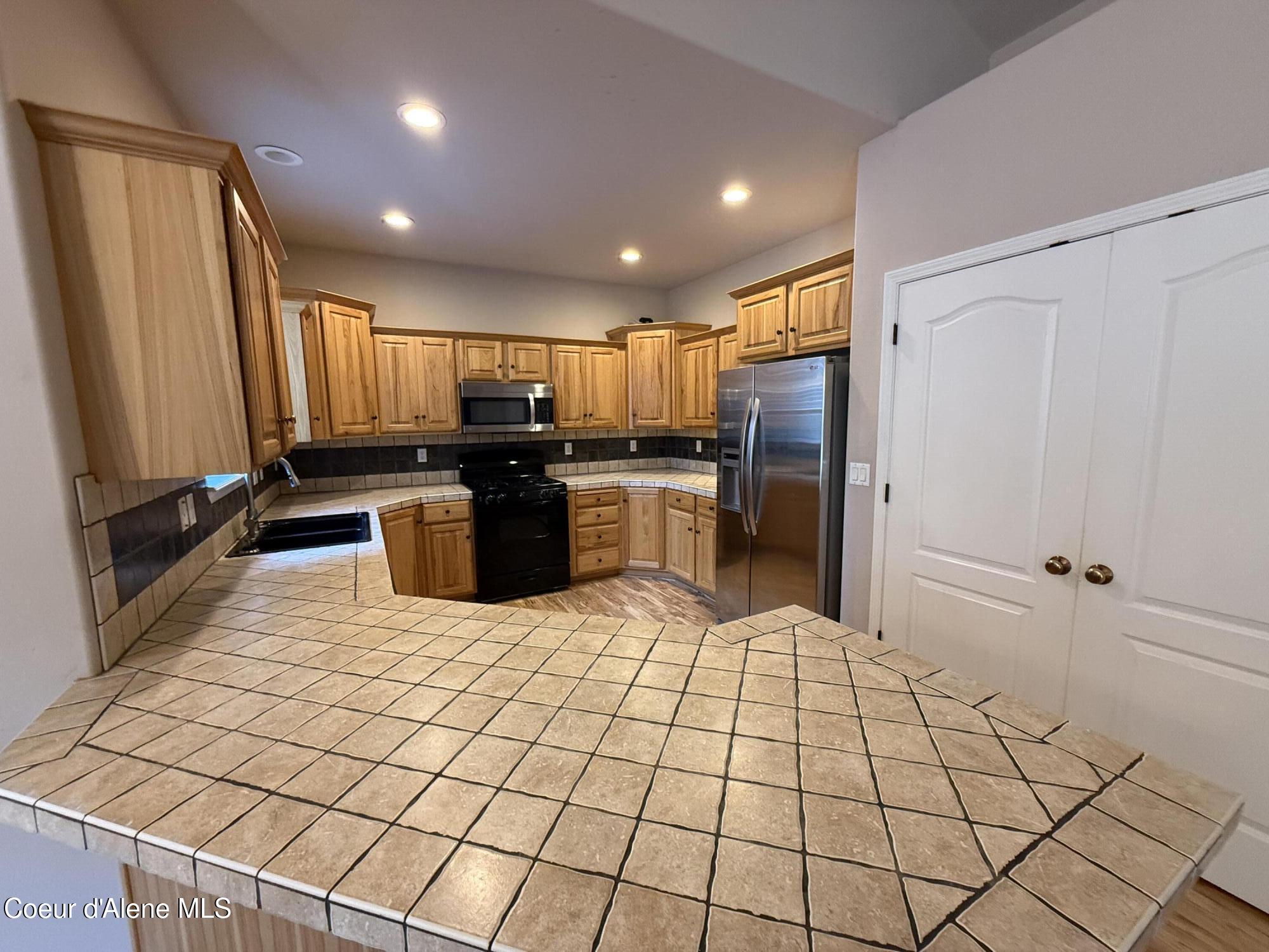 10102 N ZACK CT
