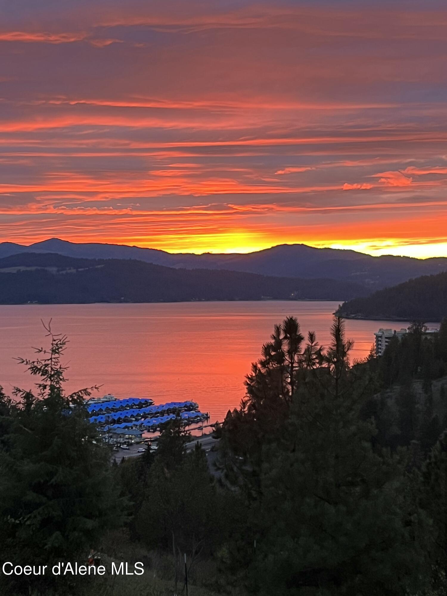 3807 E Avery LN, Coeur d'Alene