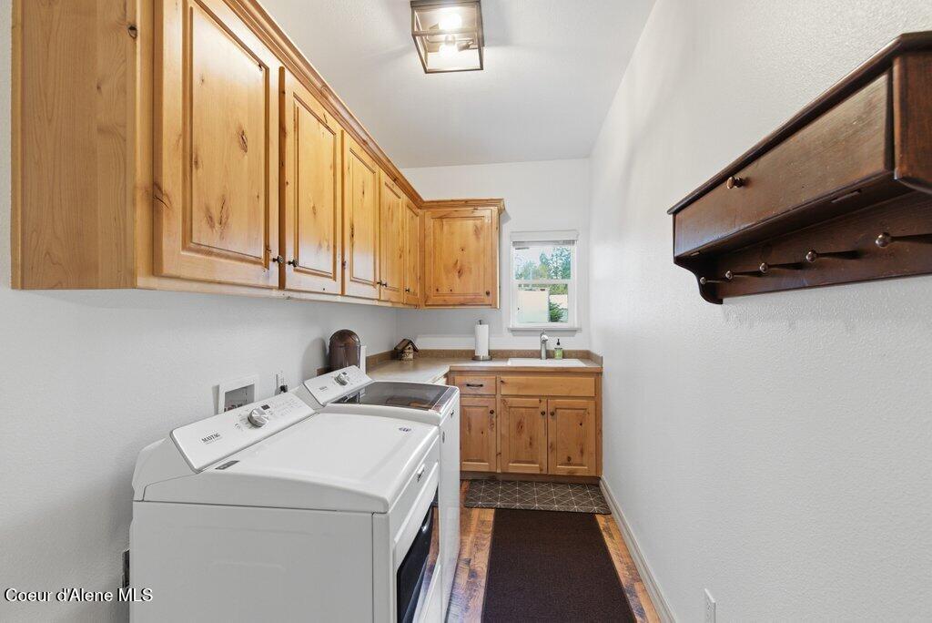 12377 N Bradbury DR