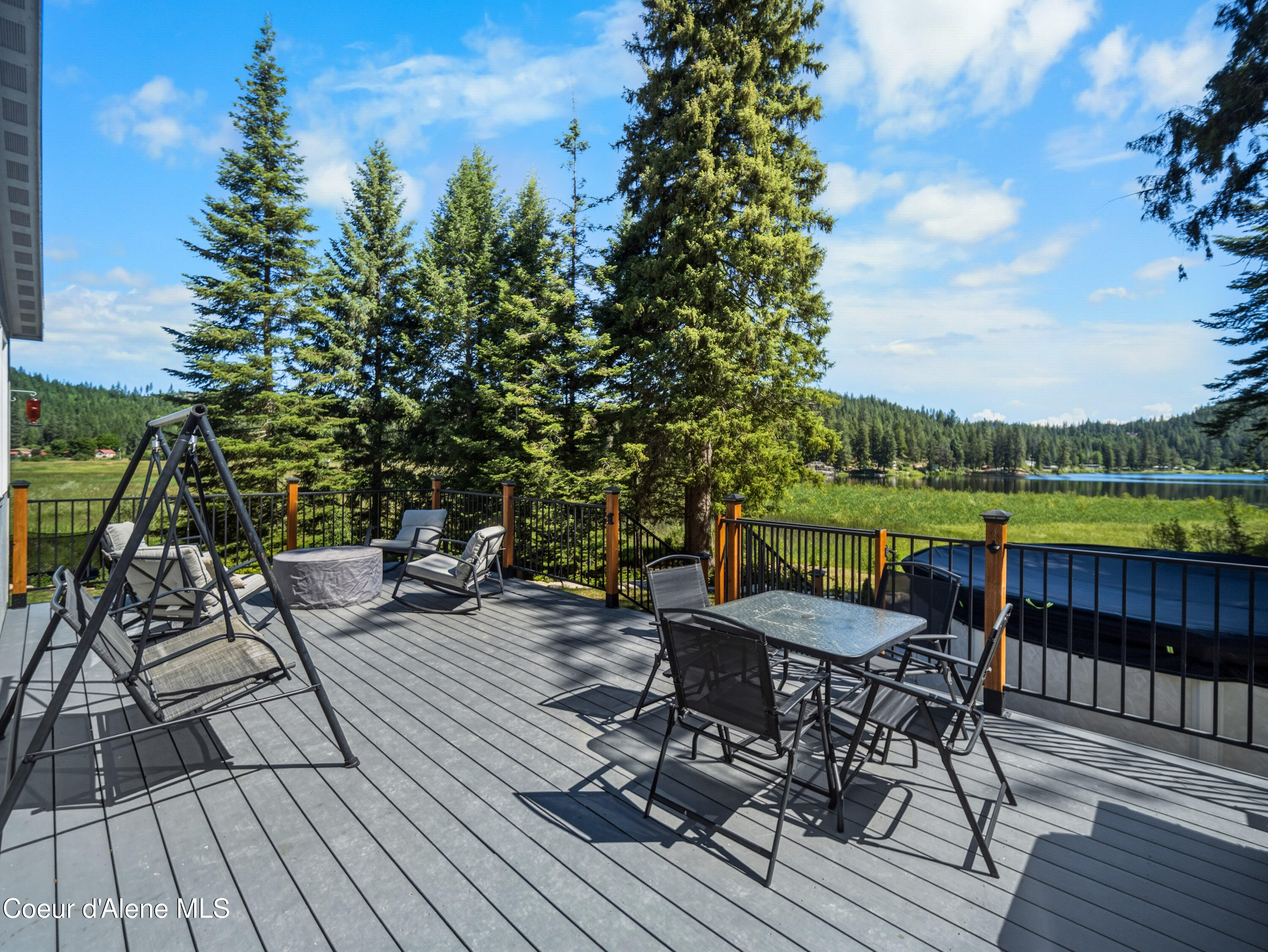 447 S Beaver Lake RD