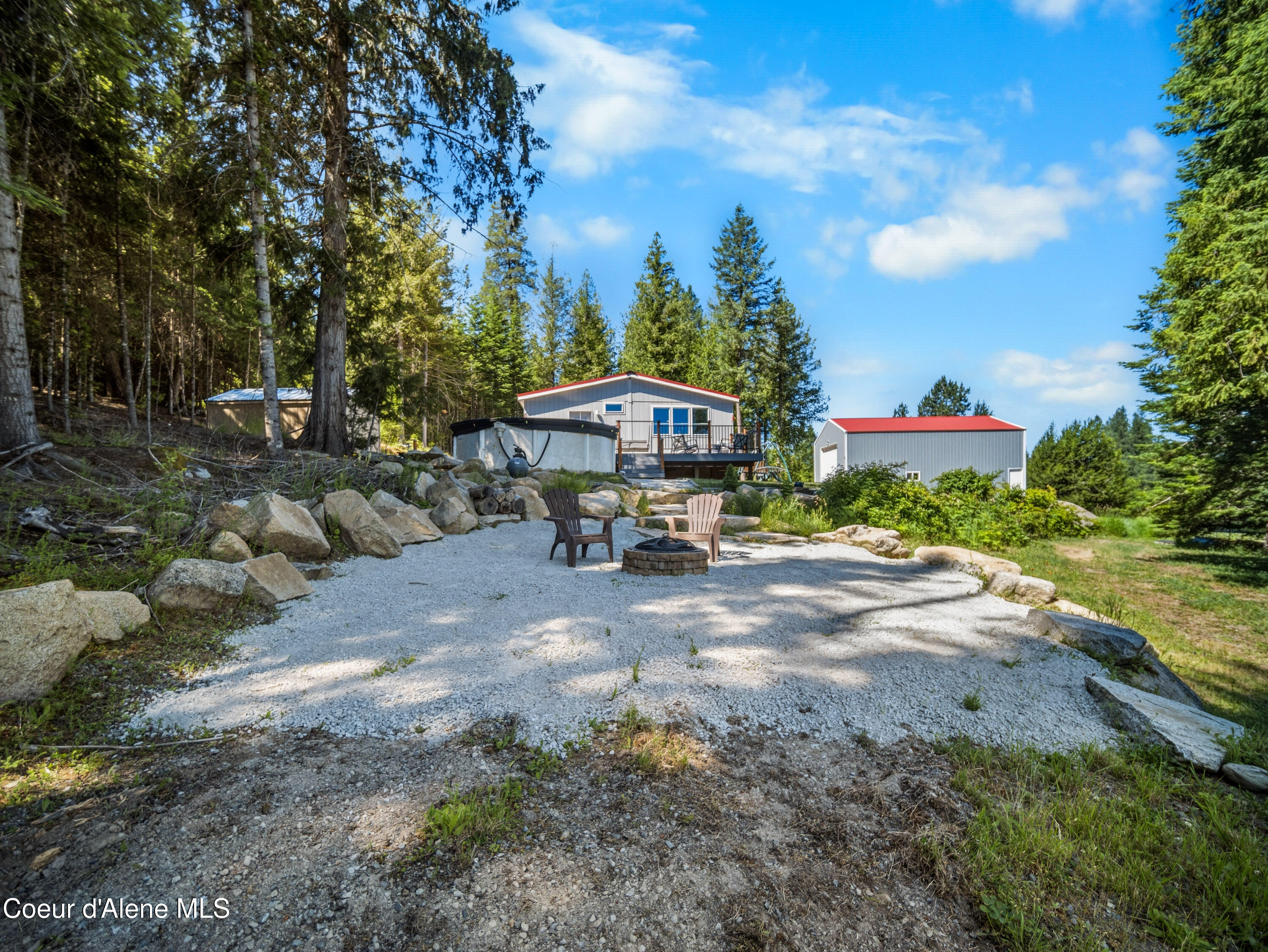 447 S Beaver Lake RD