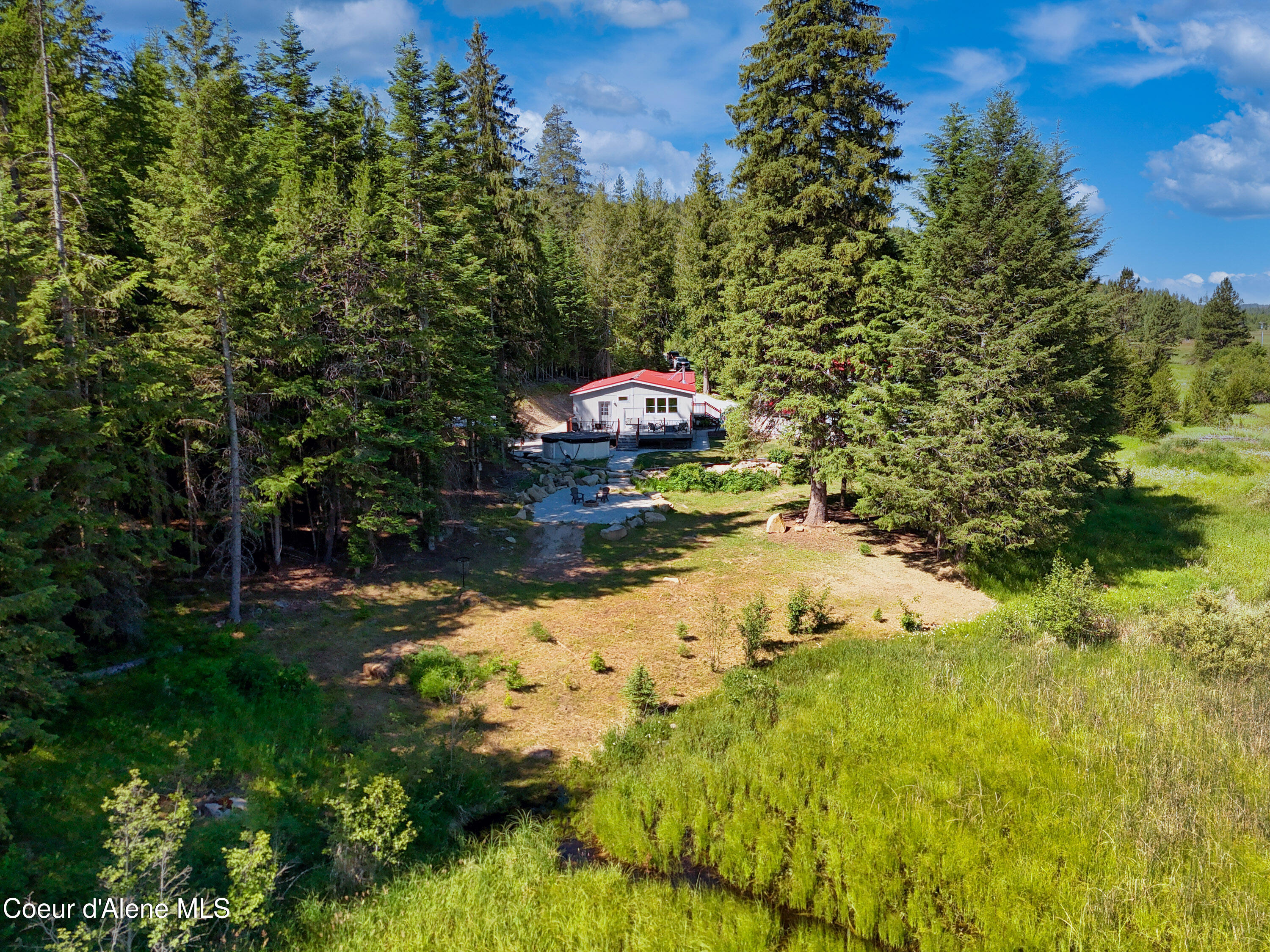 447 S Beaver Lake RD