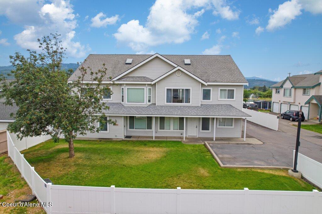 3398 W Lilac CT