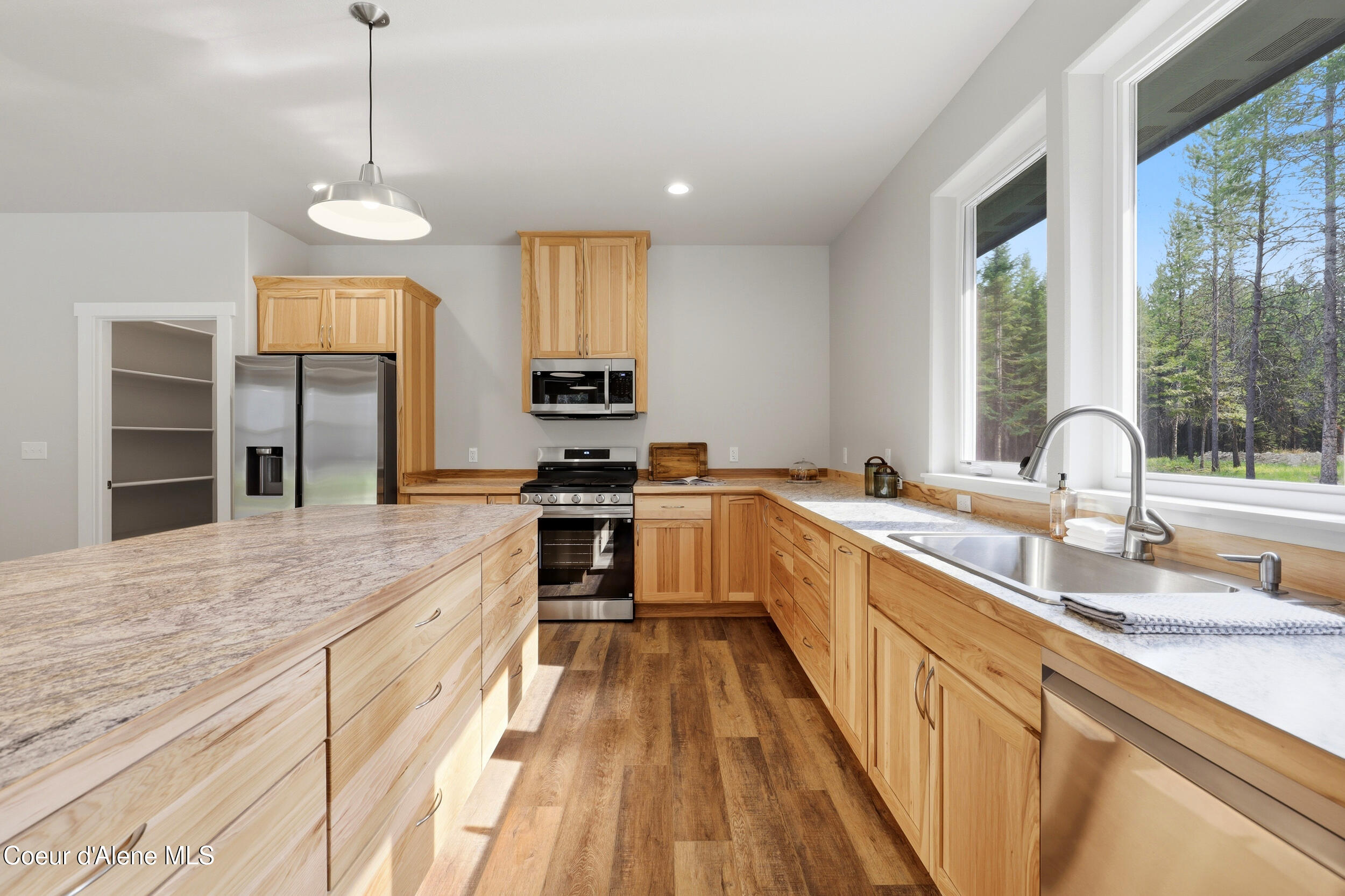 112 Alberato RD