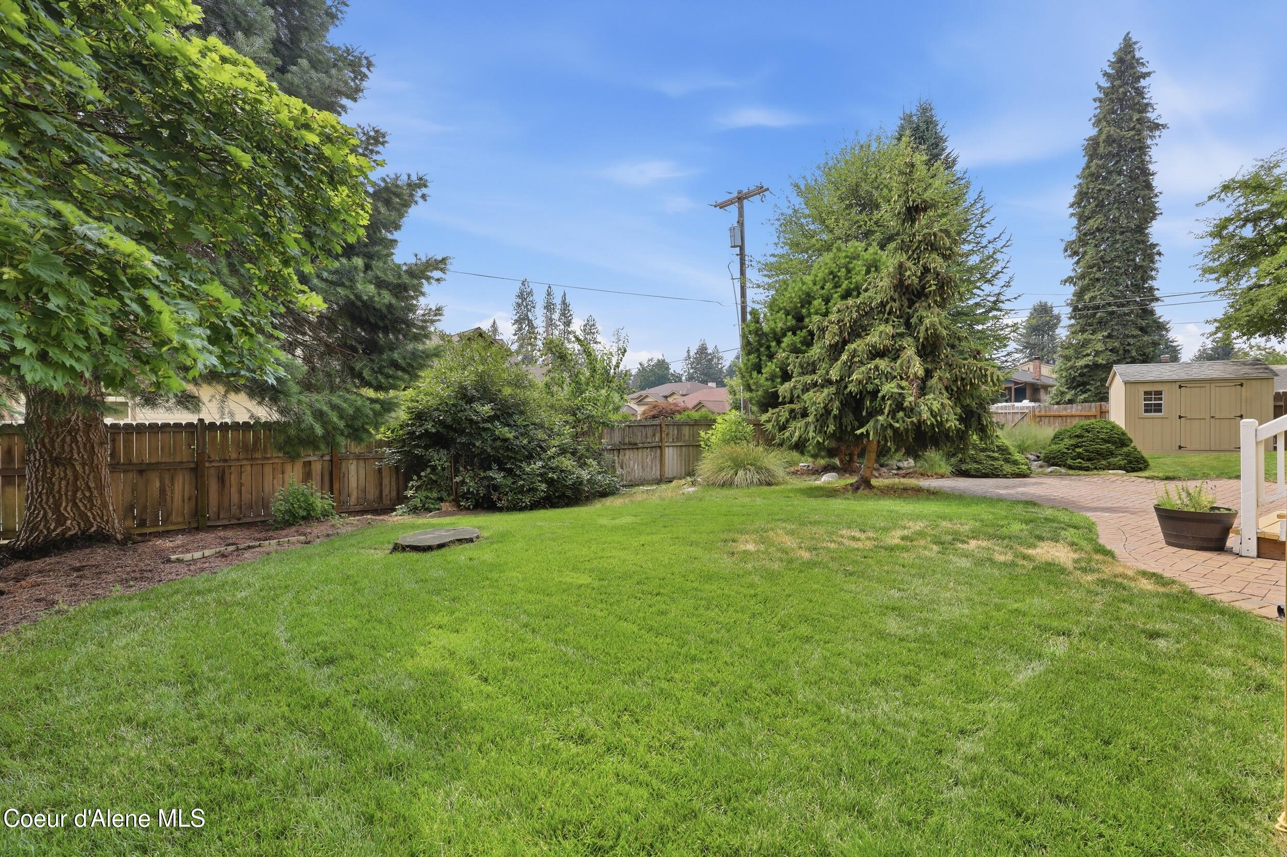 10392 N Morris RD
