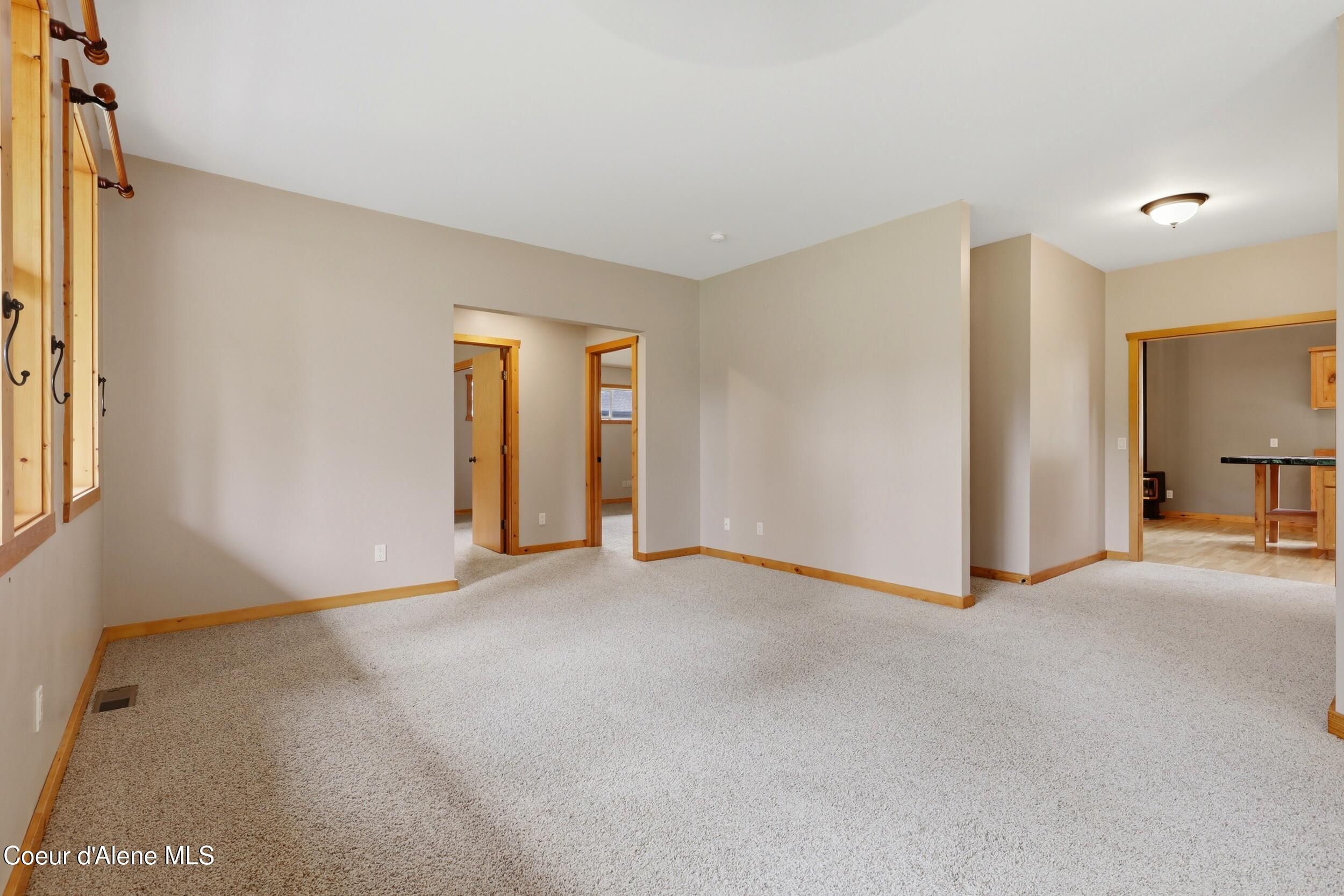 10392 N Morris RD